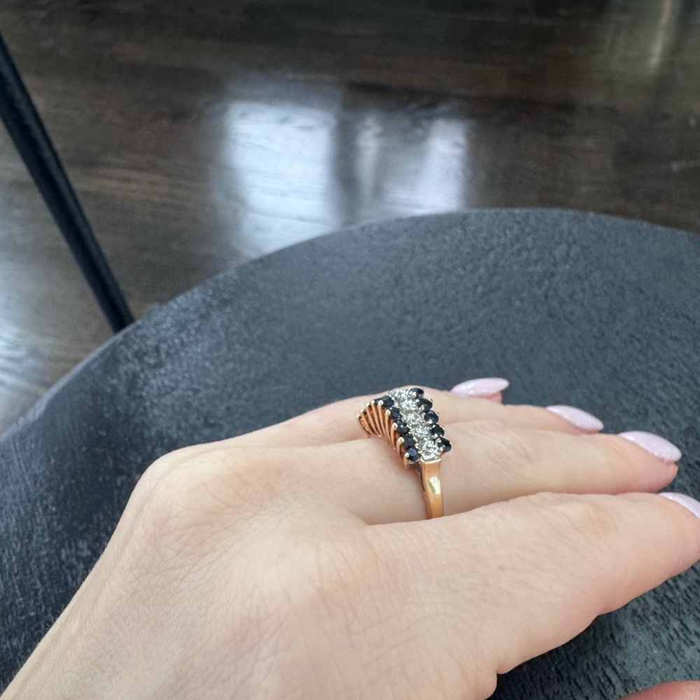 Sapphire & diamond 10k gold ring - Picture 4 of 9